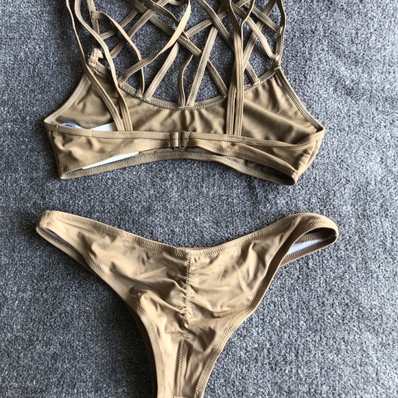 NWT swim set - Picture 2 of 2